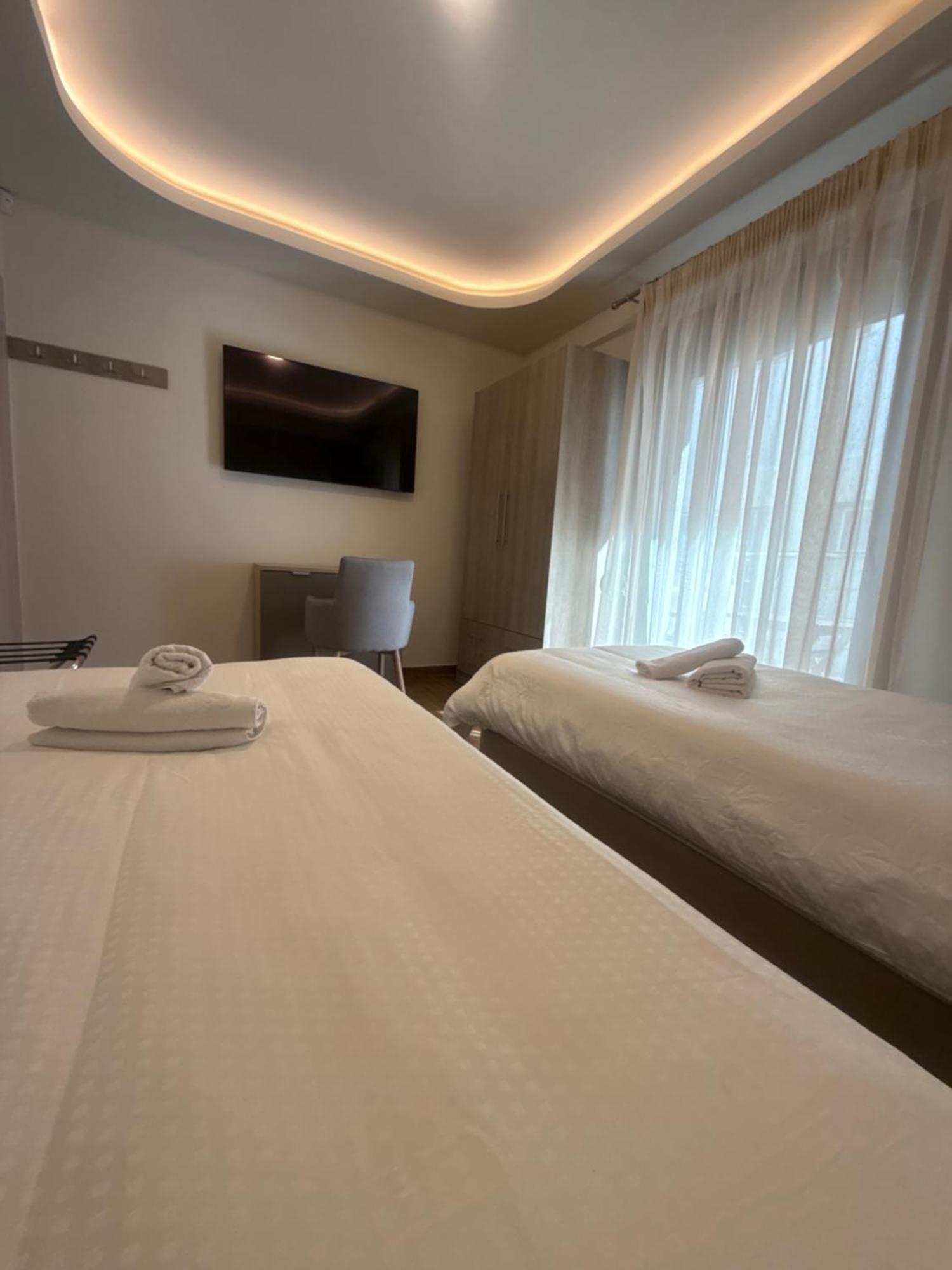 Aqua Mare Luxury Apartments Paralía Cameră foto